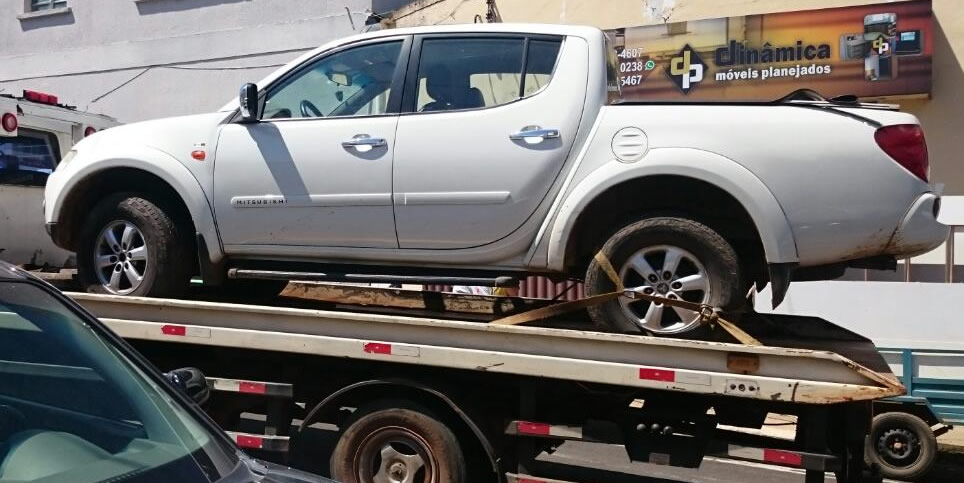 Camionete recuperada pela Polícia Militar | Foto: 18º BPM