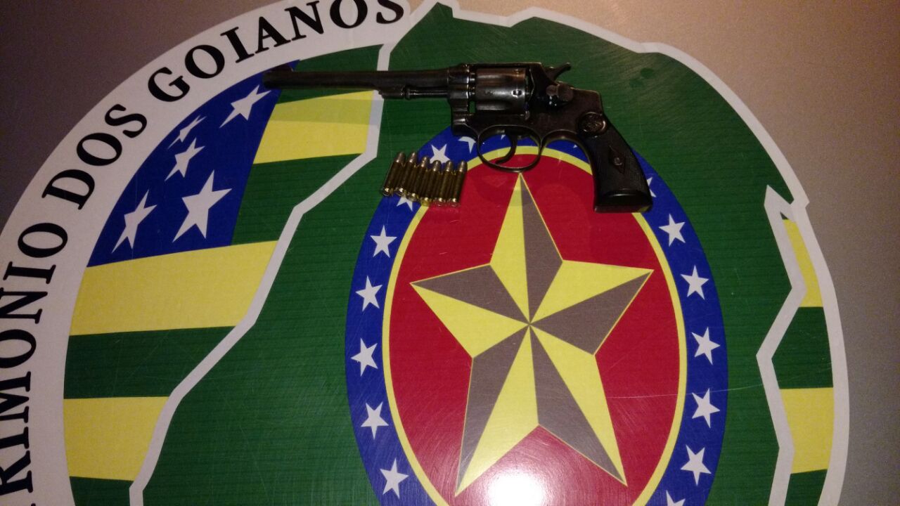 Arma de fogo apreendida | Foto: Polícia Militar